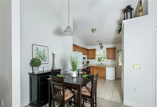 Photo - 16 Krista Cir Condo Unit B