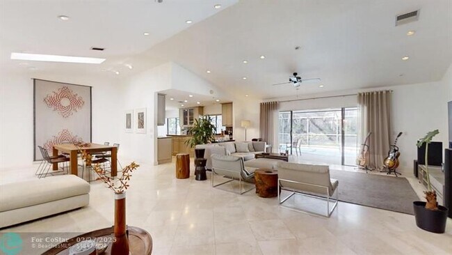 Photo - 2899 NW 26th Ave