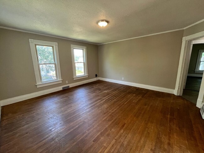 Photo - 1206 3rd St Unit Mystery Up