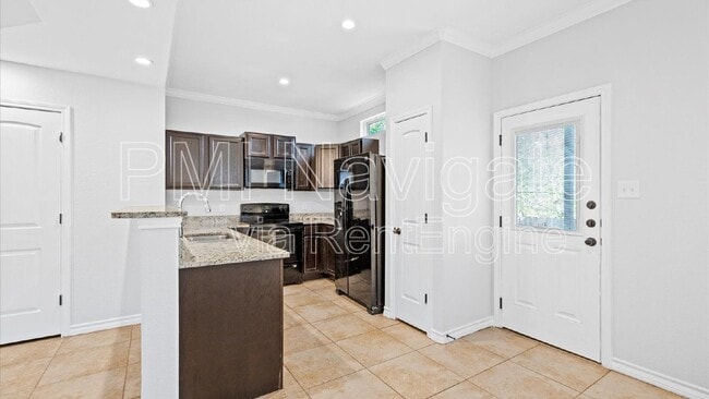 Photo - 6962 Lakeview Dr.