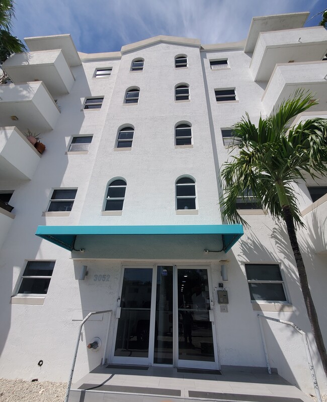 Photo - 3052 SW 27th Ave Condo Unit 102