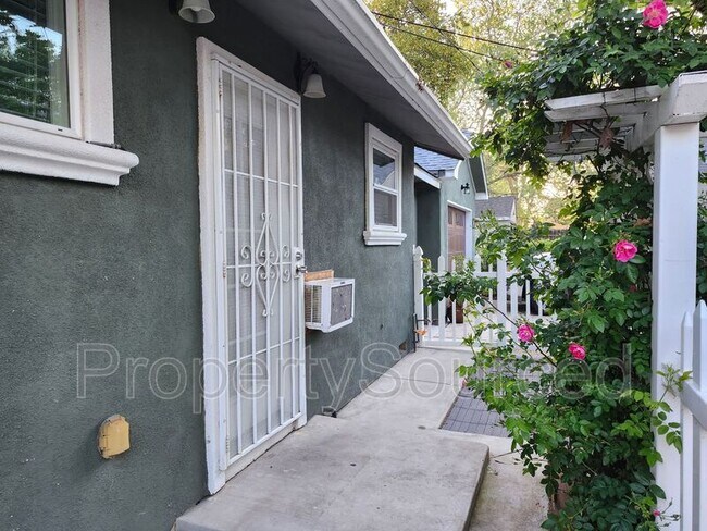 Photo - 155 Berverdor Ave