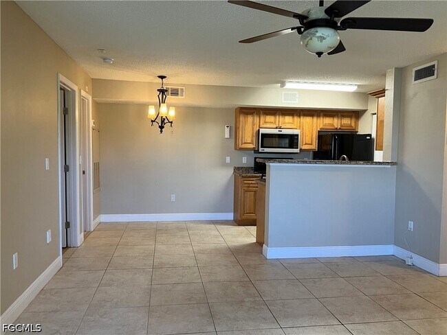 Photo - 12540 Equestrian Cir Unit 509