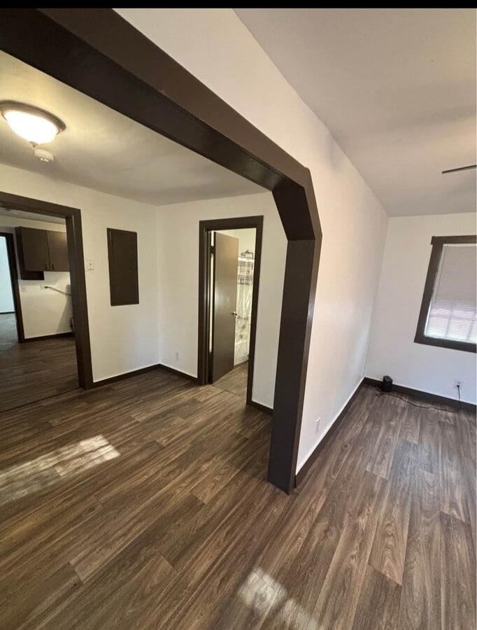 Photo - 4587 Dorsey Ave