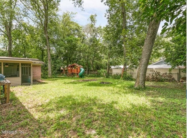 Photo - 5433 Sanders Rd