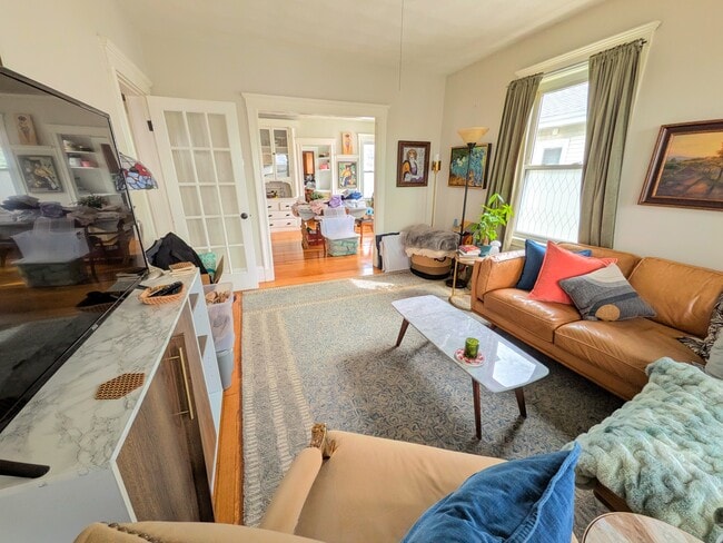 Photo - 623 Fellsway