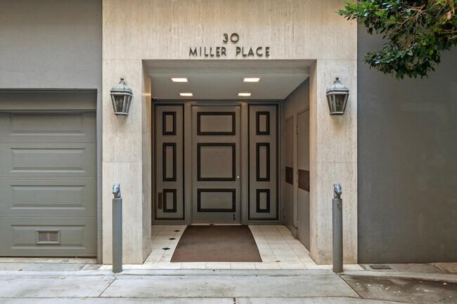 Photo - 30 Miller Pl Unit #1