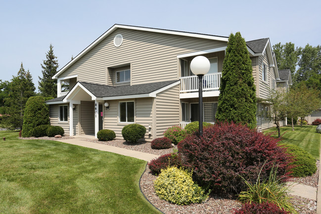 Exterior Photo - New Country Village Apartments