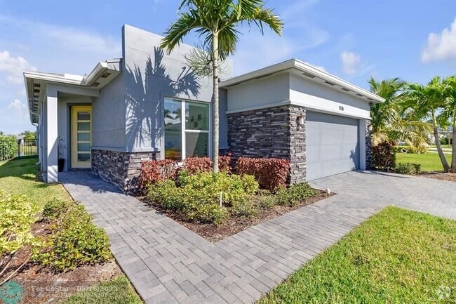 Building Photo - 11716 SW Lyra Dr. Rental