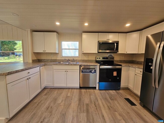 Photo - 211 Virginia Ave