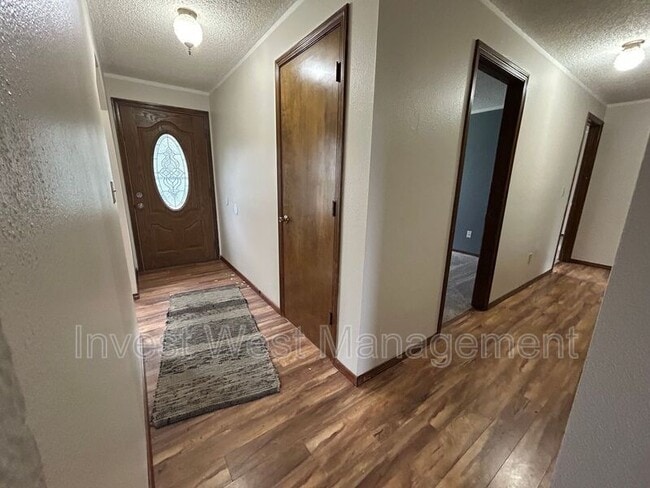 Photo - 14912 NE 47th St