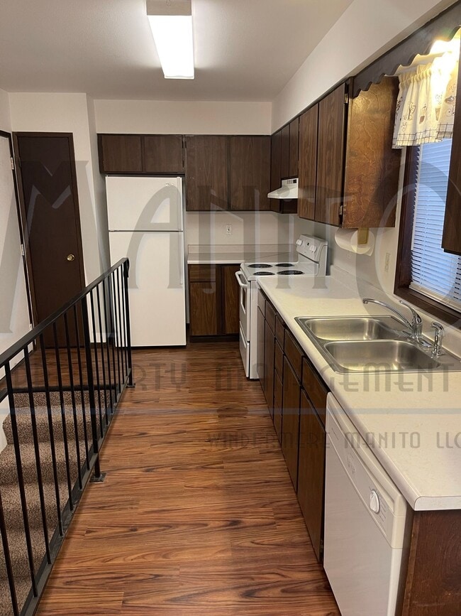 Photo - **COMING SOON** Large Clean Duplex Unidad 2115 E Liberty Avenue Duplex