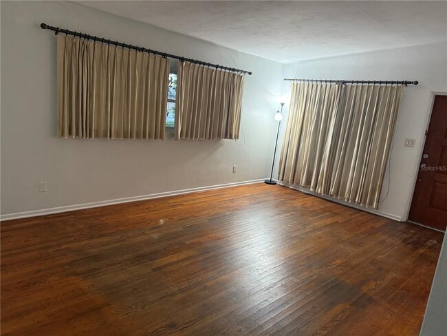 Photo - 2428 E Pershing Ave