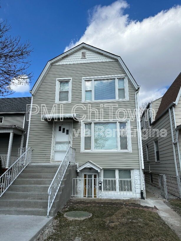 Building Photo - 5202 W Ainslie St Rental