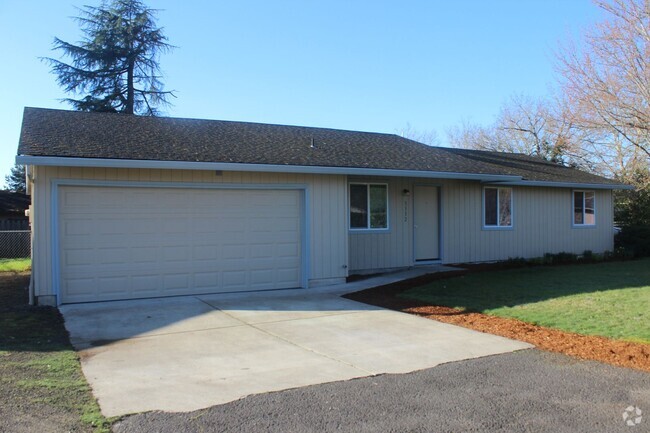 Building Photo - 3 Bed 2 Bath Hillsboro Ranch Rental