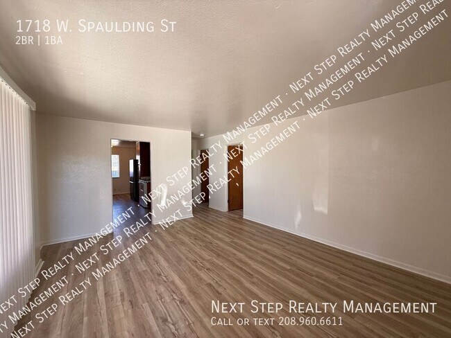 Photo - 1718 W Spaulding St