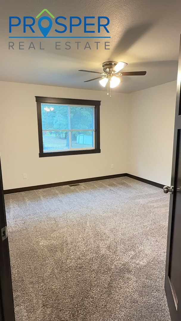 Photo - TH335X Unidad TH335X