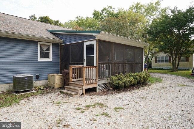 Photo - 29325 W Line Rd