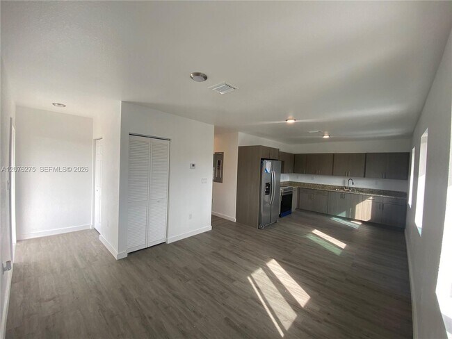 Photo - 1781 NW 65th St Unidad 1783