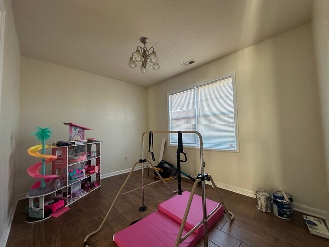 Photo - 101 Spain Dr