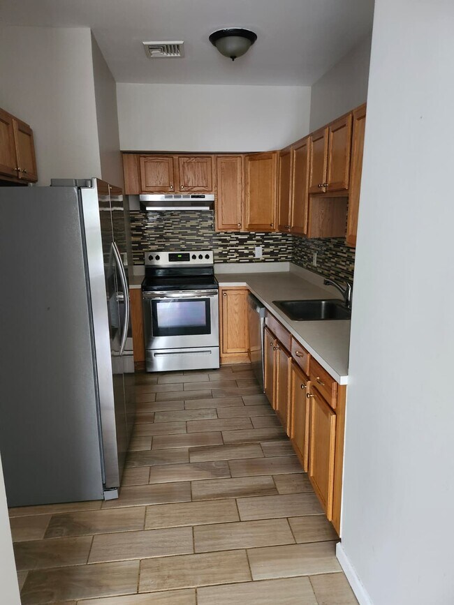 Photo - 7 Danica Way Unit 65