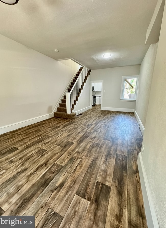 Photo - 2055 E Stella St