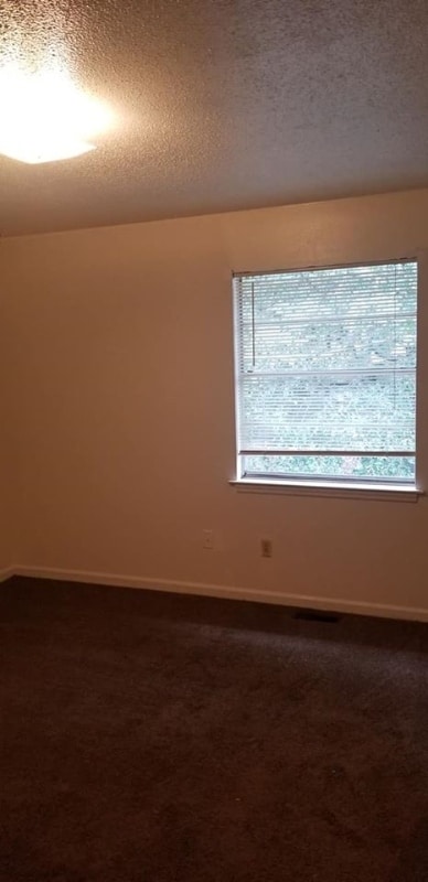 Photo - 1712 Sanford Dr