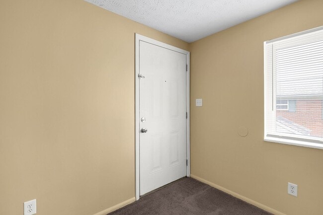 Photo - 187 Currier Dr Unidad 187D