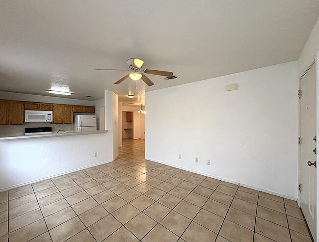 931 Rosewood Dr