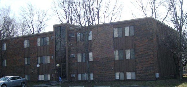 Secor Woods Apartments - Secor Woods Apartments