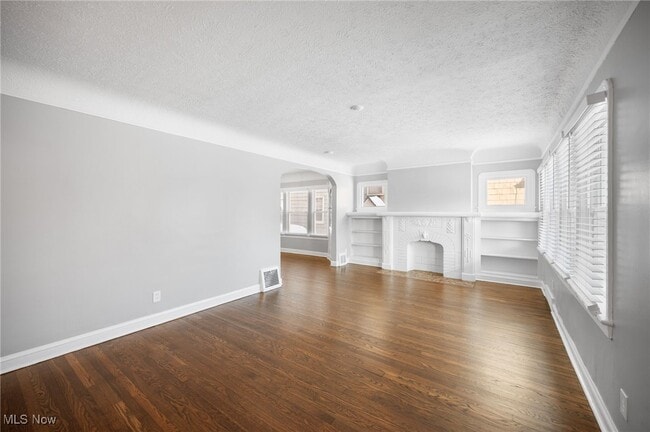 Photo - 2258 Northland Ave Unit Down