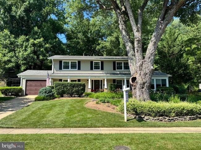 Building Photo - 5104 Southampton Dr