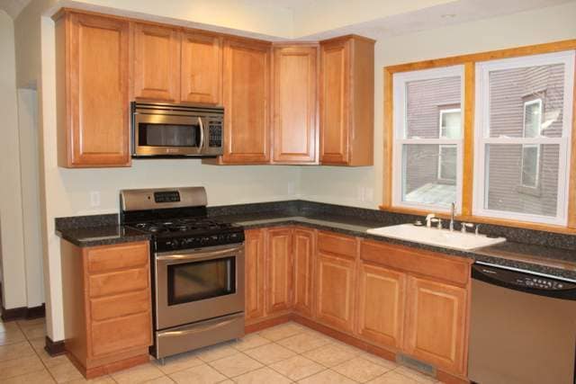 Photo - Spacious, 5bd, 2.5 renovated home in Midway!! AVAILABLE NOW