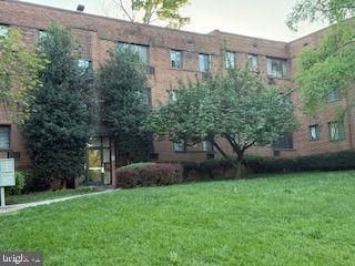 Building Photo - 4715 1st St SW Unit 302