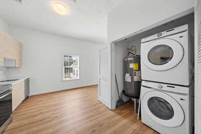 Photo - 1414 Shearn St