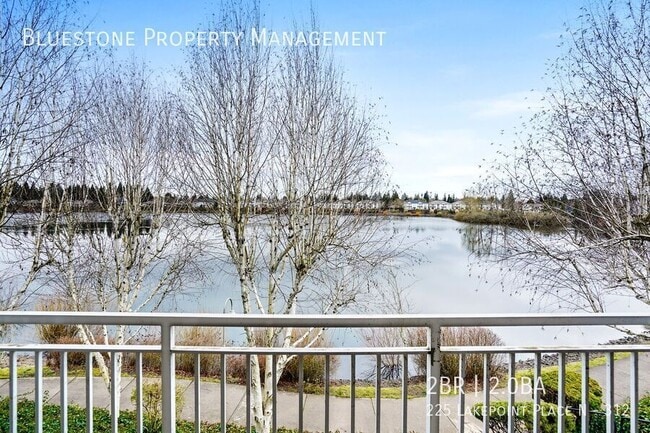 Building Photo - 225 Lakepoint Pl N Unit 312