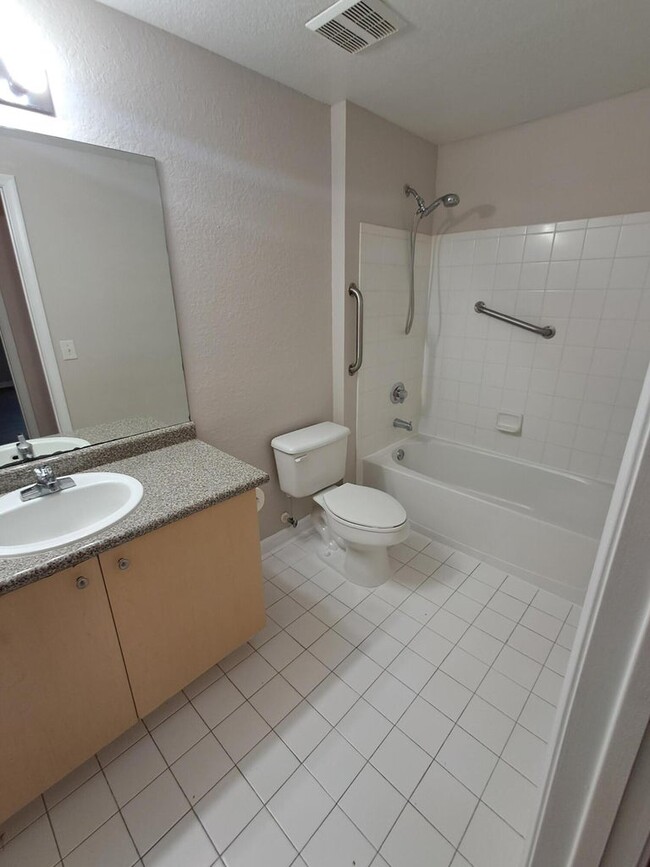 Photo - 280 Crestwood Cir Unit 102