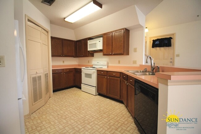 Photo - Great 2 Bedroom Townhouse in Fort Walton B...