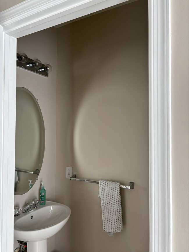 Building Photo - 12461 Coastal Marsh Dr Unit 504 Rental