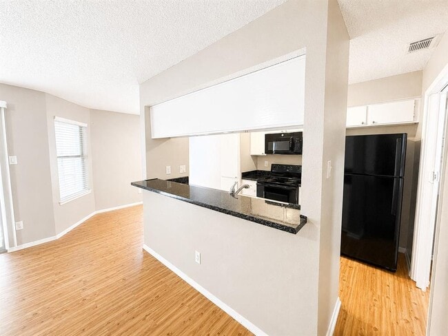 Photo - 10507 Mellow Ln Unidad 9203