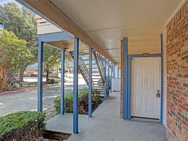 Photo - 1601 Marsh Ln Unit 200B