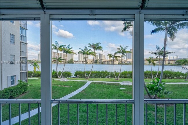 Photo - 2861 Leonard Dr Unit F208