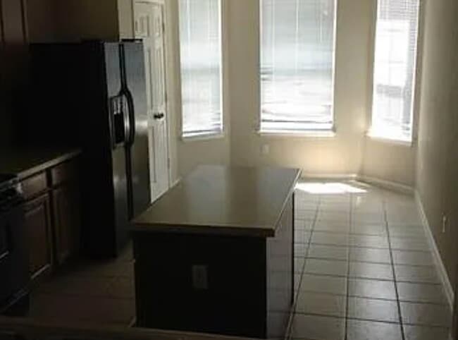 Photo - 811 Shadow Creek Blvd