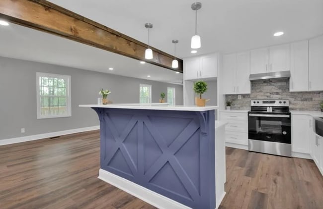 Photo - NEW LISTING!!!!!