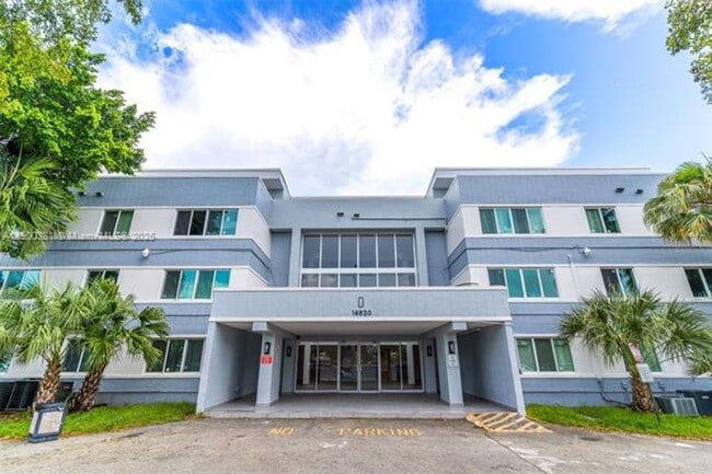 Building Photo - 14820 Naranja Lakes Blvd Unit 14820 Naranja Lakes Blvd  PH-D