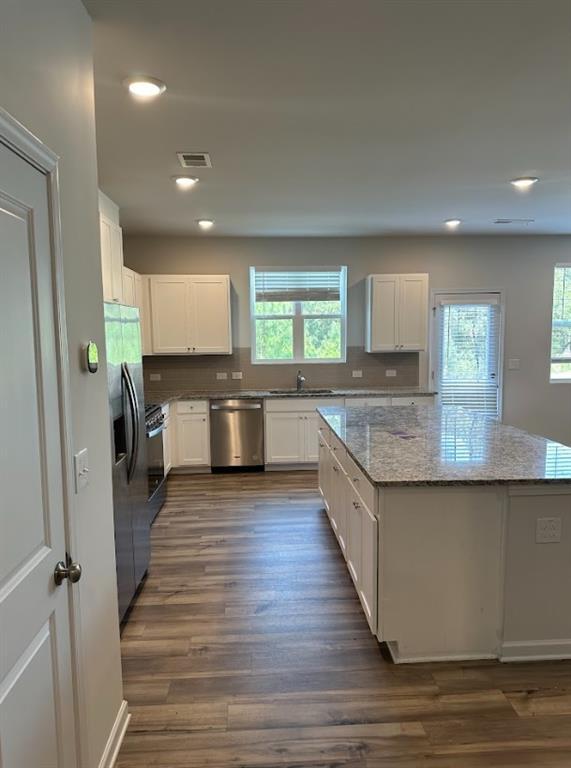 Photo - 741 Pt Pl Dr