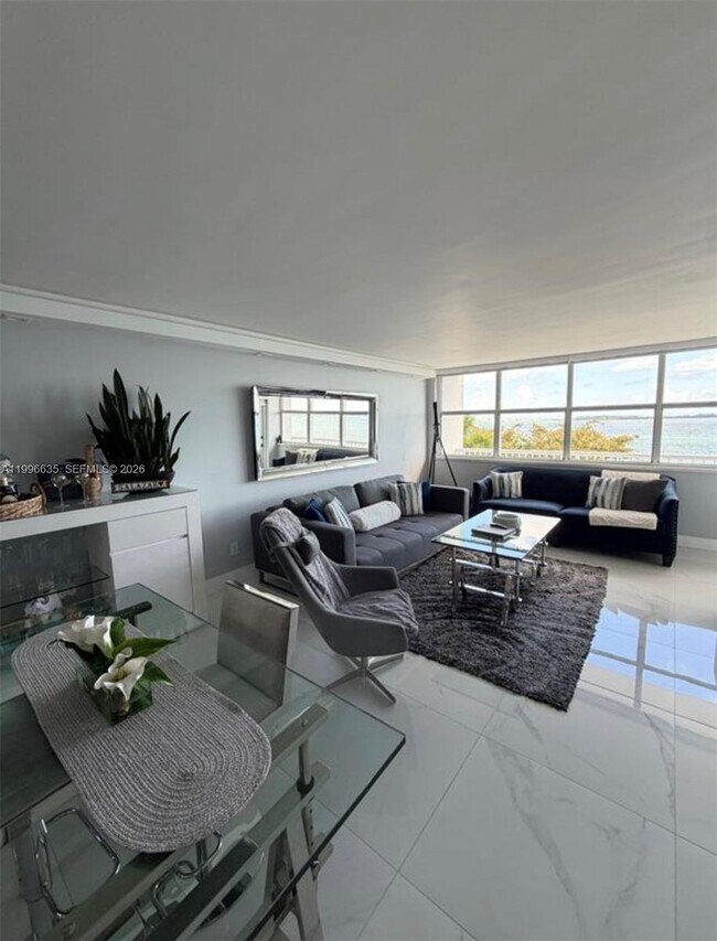 Photo - 1420 Brickell Bay Dr Unidad 702E