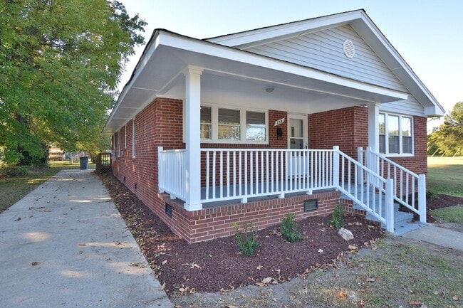 Photo - 738 Atlantic Ave
