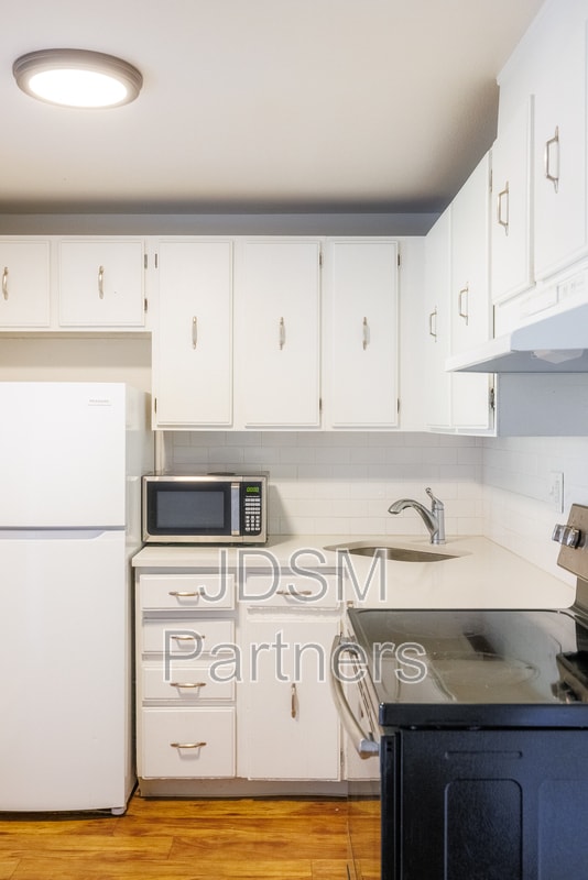 Photo - 2455 Bryant St