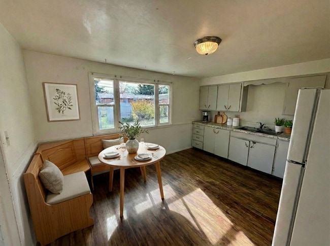 Photo - 3 Bedroom, 1 Bath Ranch Home in Northwest Loveland, CO - New Carpet, New Paint, Appliances, Windo...